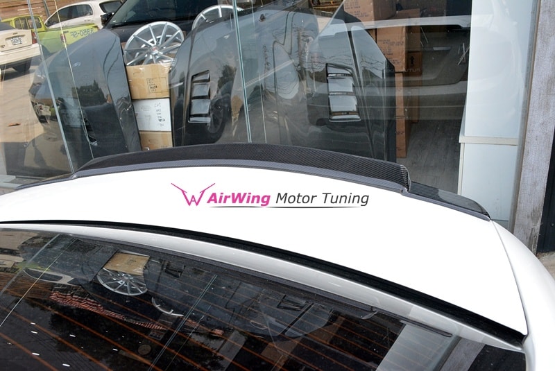 W204 Sedan – Renntech style Carbon Trunk Spoiler 03